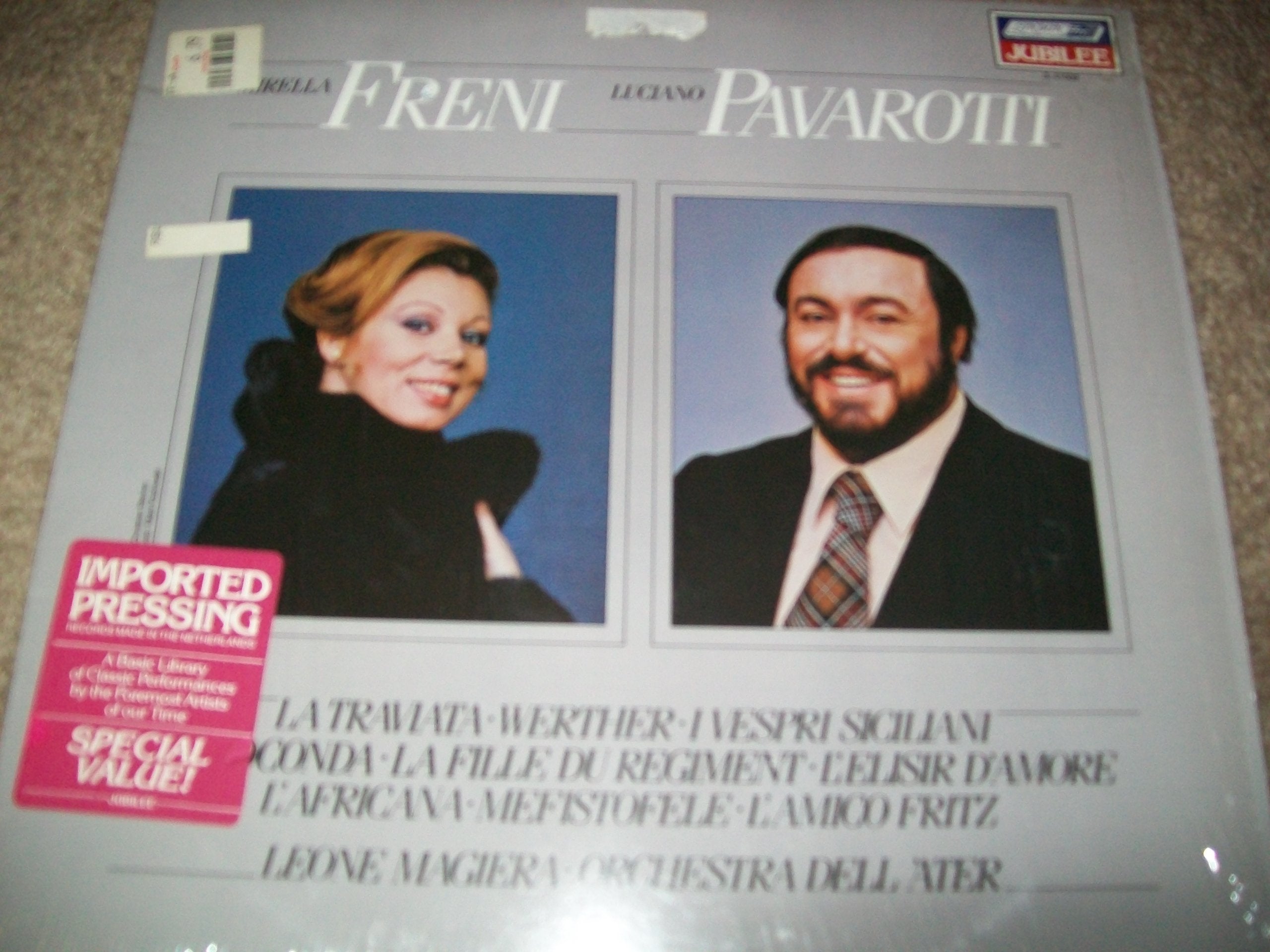 Mirella Freni & Luciano Pavarotti with Leone Magiera, Orchestra Dell'ater